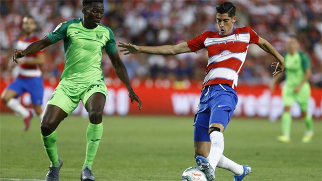 球速官网首页包含多伦多猛龙内部会议纪要流出：转会期战术微调；西甲使命明确；团队化学反应显著的词条