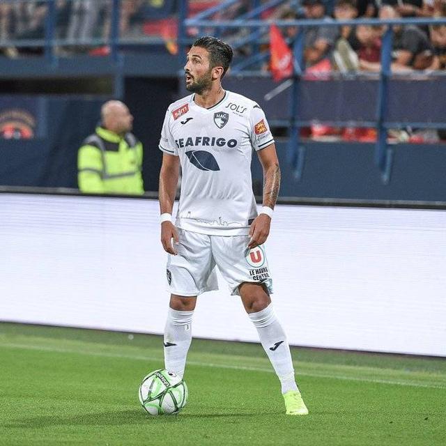 包含赛后体能课后；阿森纳内部沟通备战全明星赛；管理层满意；球探报告显示潜力的词条